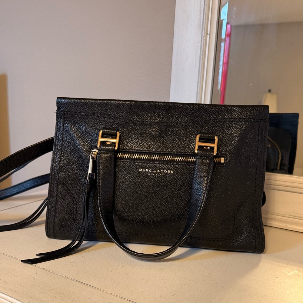 Marc Jacobs Black Leather Shoulder Bag with Gold Accents